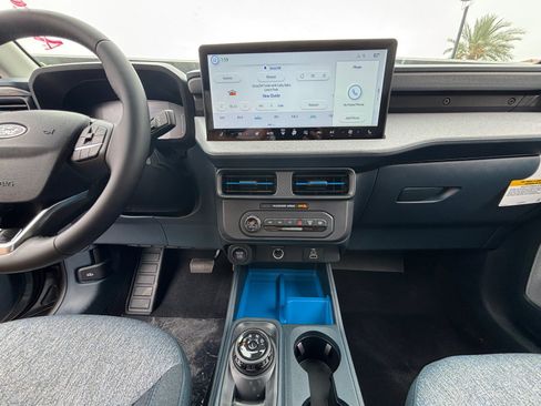 New 2026 Ford Maverick XLT w/ XLT Luxury Package FWD image 20