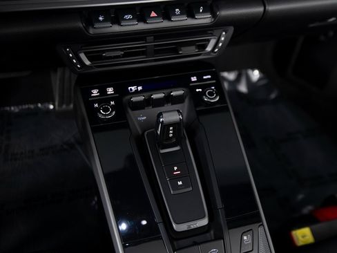 Certified 2021 Porsche 911 Carrera 4S image 22