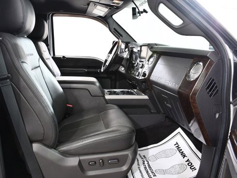 Used 2015 Ford F350 Platinum image 10
