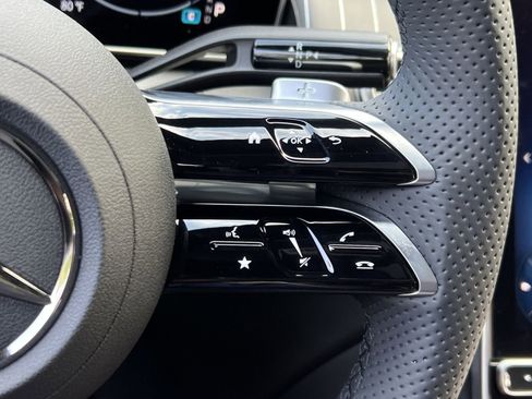 Used 2026 Mercedes-Benz GLC 300 4MATIC image 29