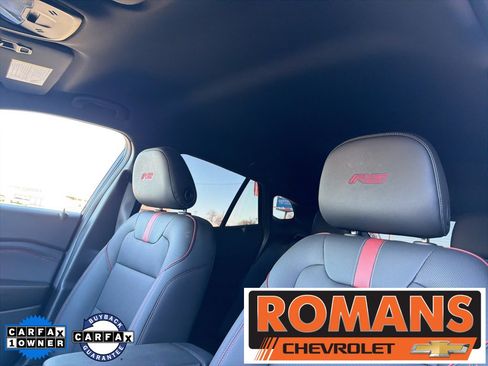 Used 2025 Chevrolet Trax RS w/ Driver Confidence Package image 17