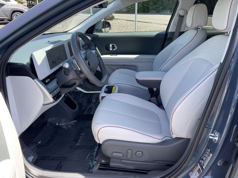 Certified 2023 Hyundai Ioniq 5 SEL AWD/4WD image 11