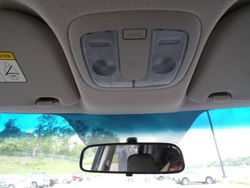 Used 2013 Kia Soul FWD image 26