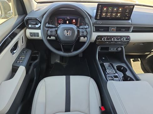 New 2026 Honda Pilot EX-L image 8