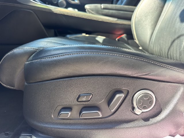 Used 2021 Genesis GV80 3.5T w/ Advanced Package 06 AWD/4WD image 14