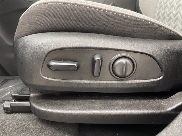Used 2024 Chevrolet Equinox LS w/ LS Convenience Package AWD/4WD image 15
