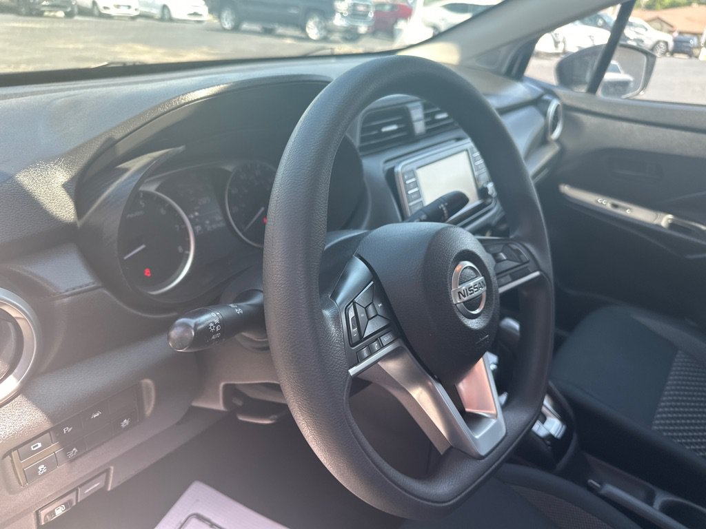 Used 2020 Nissan Versa S FWD image 24