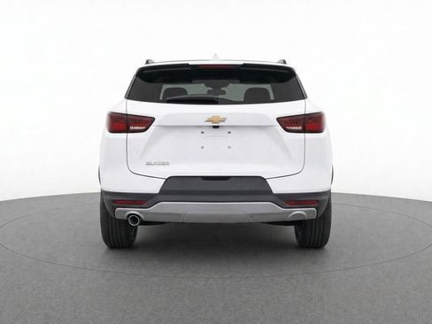 Certified 2024 Chevrolet Blazer LT w/ Convenience Package FWD image 4