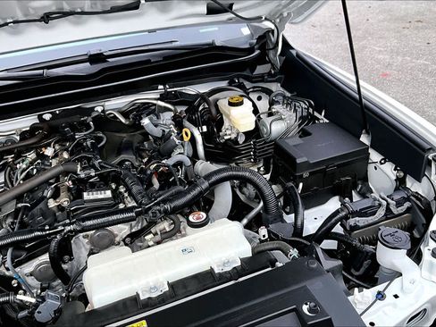 Used 2024 Toyota Tacoma SR5 image 31