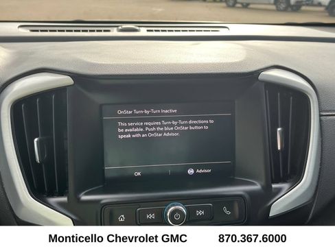 Certified 2024 GMC Terrain SLE w/ Driver Convenience Package FWD image 16