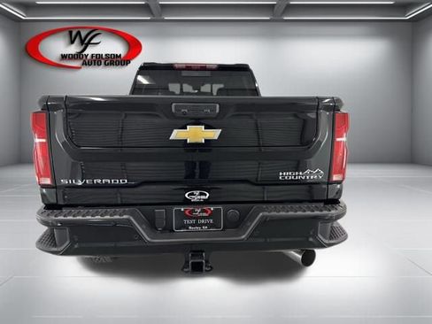 New 2026 Chevrolet Silverado 2500 High Country w/ Technology Package AWD/4WD image 6