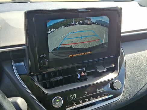 Used 2024 Toyota Corolla LE FWD image 18