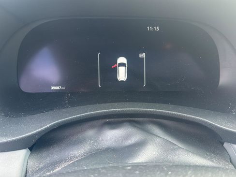 Used 2023 Toyota Highlander Platinum image 7