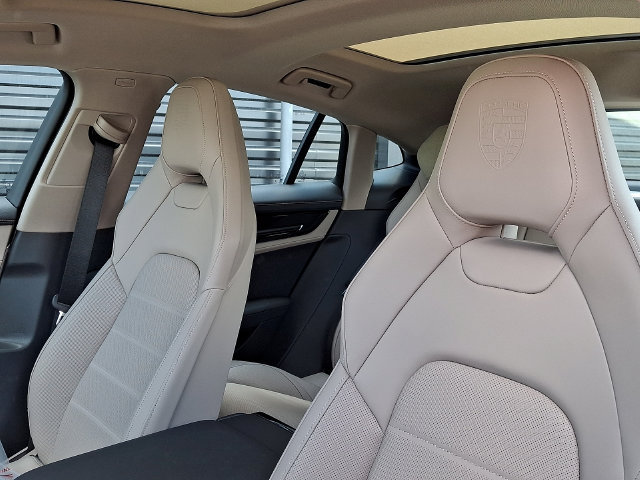 New 2026 Porsche Panamera 4 AWD/4WD image 5