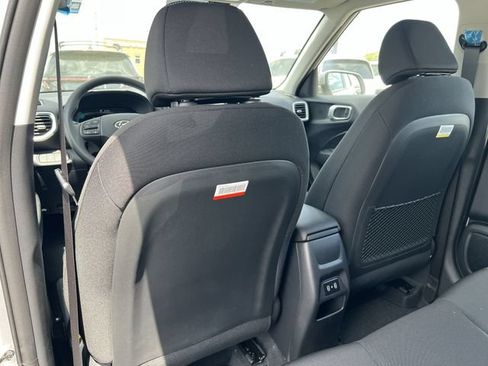 New 2026 Hyundai Venue SEL FWD image 27
