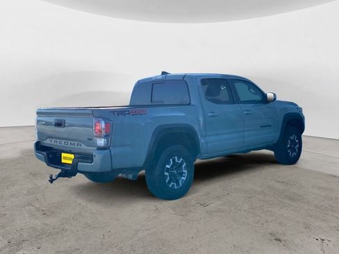 Used 2023 Toyota Tacoma TRD Off-Road w/ TRD Premium Off Road Package AWD/4WD image 5