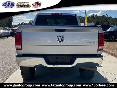 Used 2018 RAM 2500 Tradesman w/ Chrome Appearance Group AWD/4WD image 6