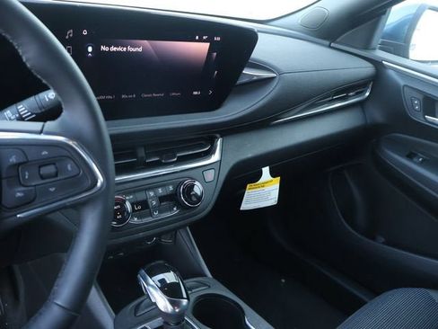 New 2026 Buick Envista Sport Touring w/ Convenience I Package FWD image 23