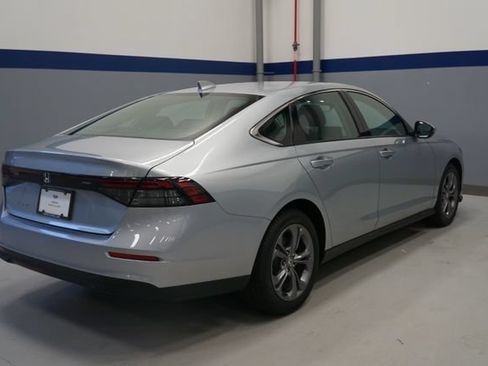 Used 2024 Honda Accord EX image 7