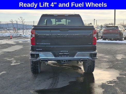 Used 2022 Chevrolet Silverado 1500 LT w/ Z71 Off-Road Package image 5