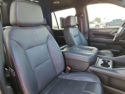 Used 2024 Chevrolet Tahoe RST w/ Luxury Package RWD image 18