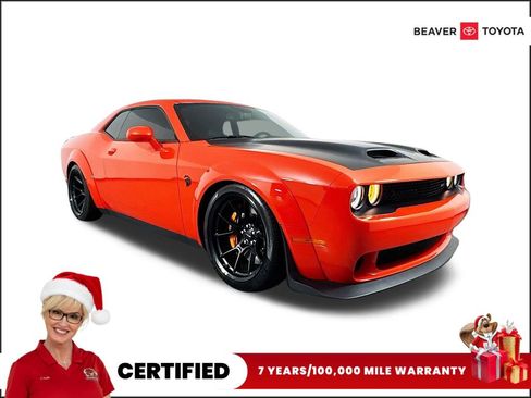 Used 2022 Dodge Challenger SRT Hellcat image 1