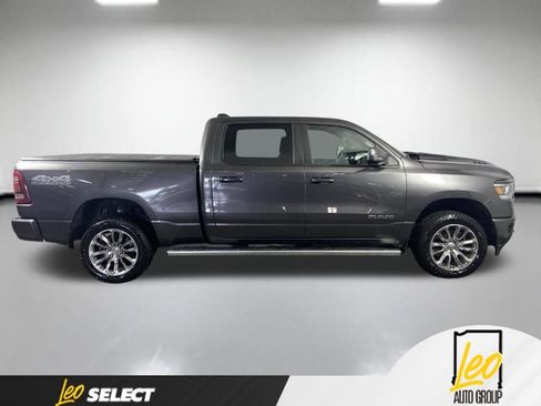 Used 2023 RAM 1500 Laramie AWD/4WD image 7
