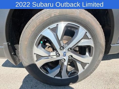 Used 2022 Subaru Outback Limited AWD/4WD image 9