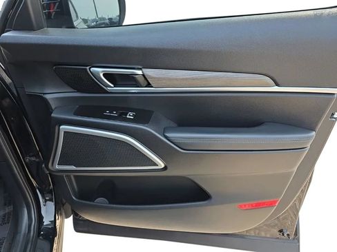 Used 2022 Kia Telluride EX w/ EX Premium Package FWD image 20
