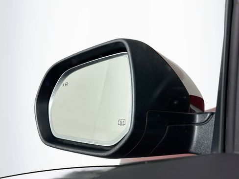 Used 2024 GMC Acadia Denali w/ Super Cruise Package image 16