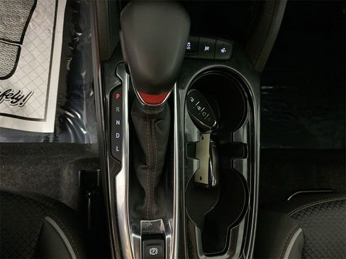 Used 2023 Chevrolet TrailBlazer RS w/ Convenience Package image 19