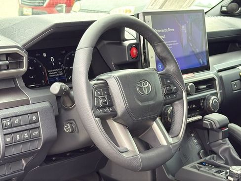 New 2026 Toyota 4Runner TRD Off-Road Premium AWD/4WD image 9