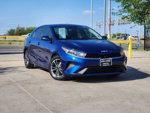 Certified 2024 Kia Forte LXS w/ LXS Technology Package FWD image 31