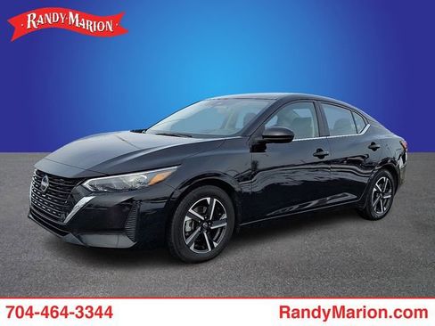 Used 2024 Nissan Sentra SV image 1