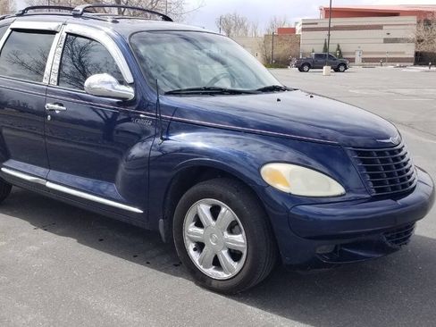 Used 2002 Chrysler PT Cruiser Limited FWD image 2