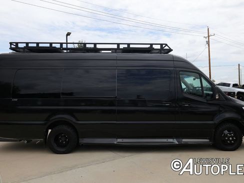 Used 2021 Mercedes-Benz Sprinter 3500 image 4