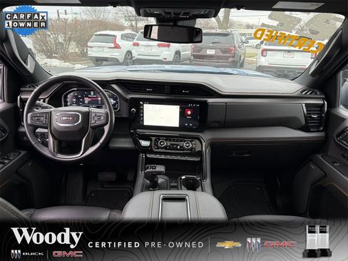 Certified 2022 GMC Sierra 1500 AT4 w/ AT4 Preferred Package image 30
