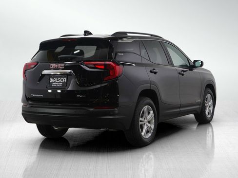 Used 2021 GMC Terrain SLE w/ Driver Convenience Package image 5