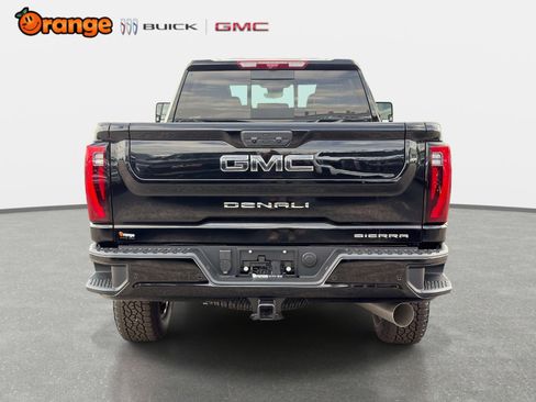 New 2026 GMC Sierra 2500 Denali Ultimate image 4