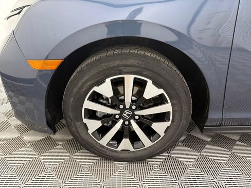 Used 2025 Honda Odyssey EX-L image 13
