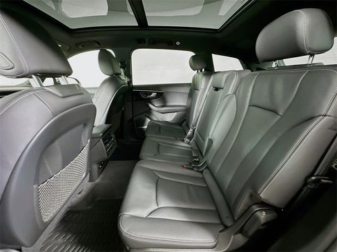 New 2026 Audi Q7 2.0T Premium image 4