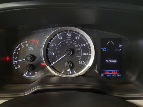 Used 2021 Toyota Corolla LE FWD image 23