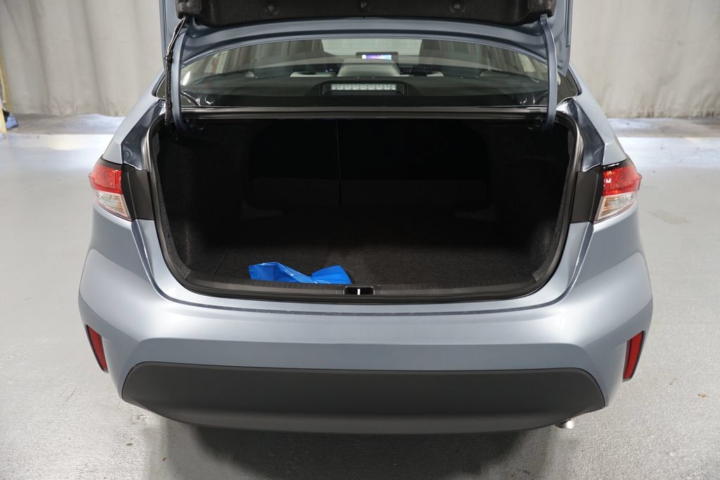 New 2026 Toyota Corolla LE FWD image 32