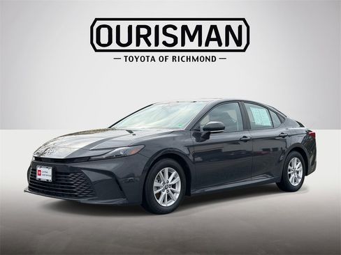 Certified 2025 Toyota Camry LE image 24