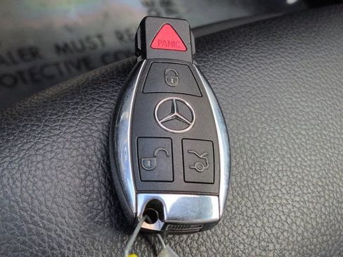 Used 2016 Mercedes-Benz GLA 250 image 29