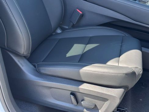 New 2025 Nissan Murano SL image 11