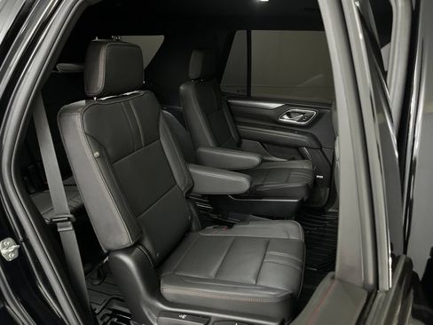Used 2024 Chevrolet Tahoe RST w/ RST Performance Edition AWD/4WD image 22
