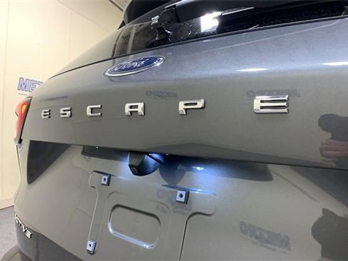 Certified 2023 Ford Escape Active image 16