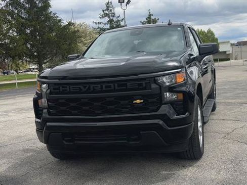 Certified 2024 Chevrolet Silverado 1500 Custom AWD/4WD image 3
