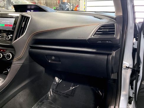 Used 2023 Subaru Crosstrek 2.0i Premium image 19